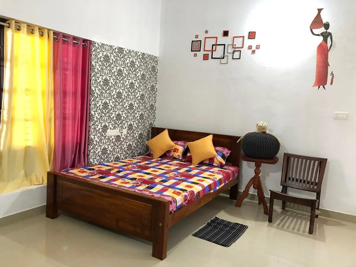 Candlehut Homestay Nīleshwar