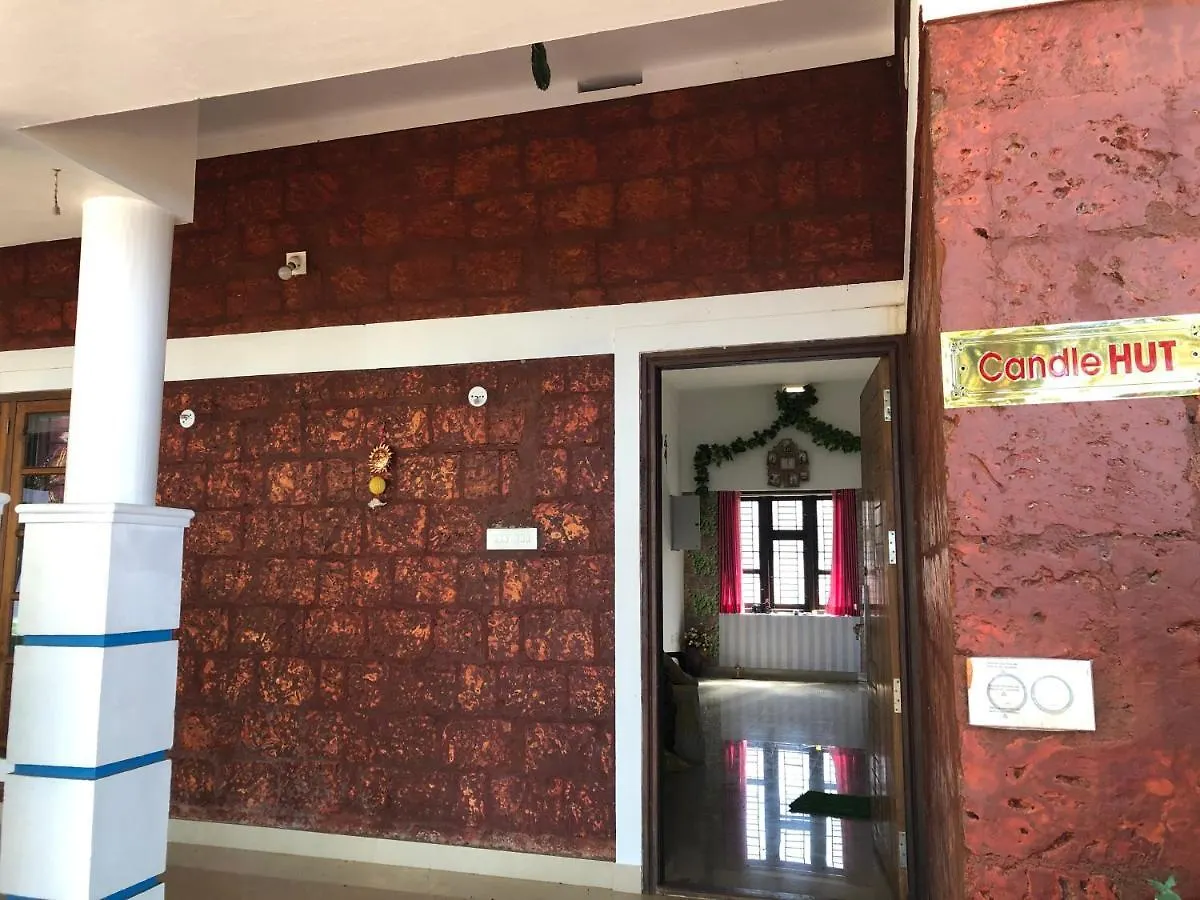 Candlehut Homestay Nīleshwar
